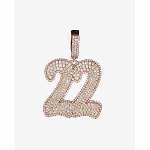 Colgante de Moissanita Personalizado de 22 Quilates con Acabado en Oro de 14K, Colgantes y Dijes Únicos y Elegantes - Product Image 1