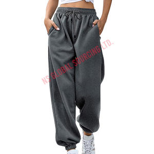 Pantalon de survêtement élégant pour femmes avec poignets côtelés et coupe décontractée pour un confort toute la journée, idéal pour la salle de sport ou les tenues de voyage - Product Image 1