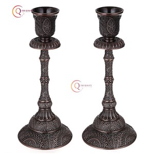 Bougeoir décoratif en métal, abat-jour en laiton antique, design gaufré, lot de 2 bocaux à bougies uniques, centre de table fabriqué à la main - Product Image 4