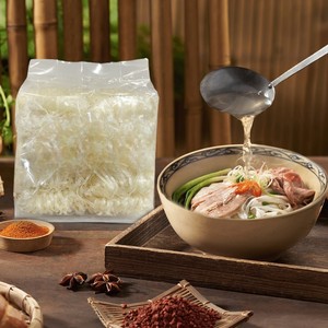 บะหมี่ข้าวแห้งสำเร็จรูปแบบเวียดนาม ปราศจากกลูเตน ทำจากแป้งข้าว ติดตั้งบนชั้นวางได้นาน 2 ปี ผลิตโดย ฟาม เจีย - Product Image 1