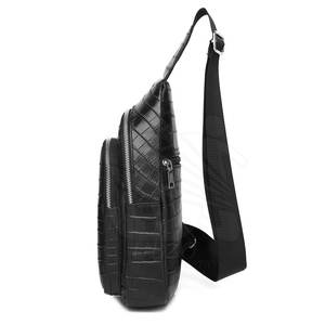 Bolsa de pecho al por mayor hecha en Pakistán, bolsa de pecho de cuero de alta calidad, bolsa de pecho de cuero para uso al aire libre - Product Image 3