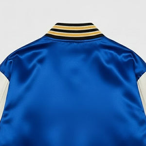 Chaqueta Bomber Varsity de Cuero con Parches y Logotipo Personalizado de Diseñador OEM de Alta Calidad para Hombre - Product Image 6