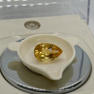 Pierre de citrine naturelle exclusive coupe poire en gros pour la fabrication de bijoux pierres précieuses en vrac du Sri Lanka - Product Image 2