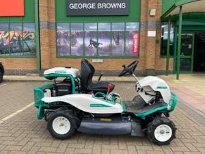 Tondeuse à gazon Orec Brush Rover 4WD de qualité industrielle 150cc 110cc Intelligent Orec RM882 Tondeuse à gazon à démarrage électrique Diesel - Product Image 5