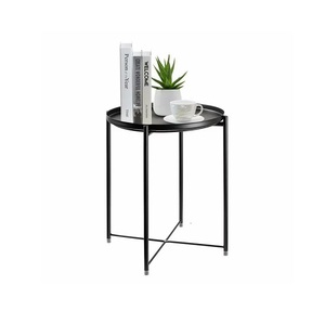 Table d'appoint au design tendance et au style unique avec dessus en marbre de qualité supérieure avec pointe dorée et brillante utilisée dans la maison et l'hôtel. - Product Image 4