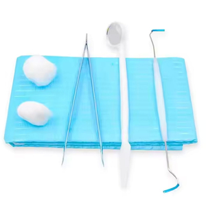 ชุดเครื่องมือทันตกรรมแบบใช้มือ 4 ชิ้น Ariston International ผลิตจากเหล็กเกรดทางการแพทย์ ได้รับการรับรองมาตรฐาน CE ประกอบด้วยที่ขูดฟัน กระจกตรวจช่องปาก และอุปกรณ์ผ่าตัด - Product Image 4