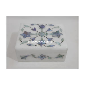 Boîte à bijoux en marbre blanc naturel avec incrustation de nacre, forme rectangulaire, surface lisse et brillante, utilisée pour la décoration intérieure et les cadeaux - Product Image 1