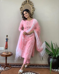 Kurti de Algodón Estampado y Bordado para Mujer, Hecho a Mano, para Oficina y Uso Casual, Kurti Estampado Informal con Dupatta - Product Image 1