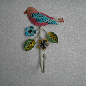 Gancho de pared de gorrión de diseñador de hierro - Product Image 1