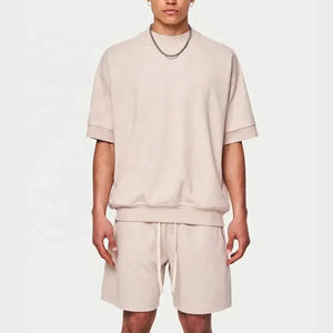 Ensemble de vêtements d'été deux pièces pour hommes Short léger et respirant imprimé de logo personnalisé avec t-shirt pour temps chaud - Product Image 1