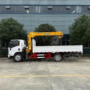 Grúa Móvil Hidráulica Pequeña de 5 Toneladas, Montada en Camión Diésel ISUZU 4x2, Nueva, de JAPÓN, en Venta - Product Image 3