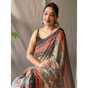 Elegante Sari de Algodón Gris con Estampado Kalamkari y Blusa para Festivales y Fiestas - Product Image 5