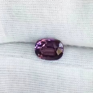 Spinelle de Ceylan naturel 3,38 carats, qualité AAA et lustre AAA, avec une très belle couleur violette, coupe parfaite, utilisé pour la fabrication de bijoux - Product Image 5