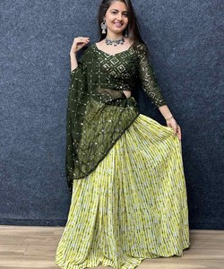 Vêtements de mariage, tenue de mariée, nouvelle broderie, designer, multicolores, mélange de soie et de coton, design moderne, ethnique indien pour femmes - Product Image 2