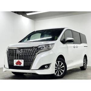 Toyota Esquire 2021, Minivan con Volante a la Derecha - Product Image 1