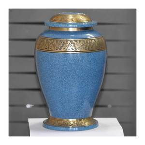 Urna de cremación de latón hecha a mano de color negro con cubierta única urna funeraria cristiana para columbario de tela para mascotas o bebés - Product Image 5