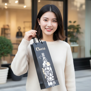 Bolsas de Regalo de Cartón Marfil de Alta Calidad con Lámina Dorada para Vino Tinto, Champán y Cerveza, con Logotipo Personalizado, Reciclables, con Cordón, Venta al por Mayor de Fábrica 2025 - Product Image 5