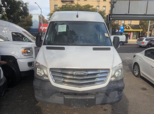 WDYPE7CC6FP149807 Camioneta de Carga 2015 2500 RWD Distancia entre Ejes de 144 Pulgadas - Product Image 4