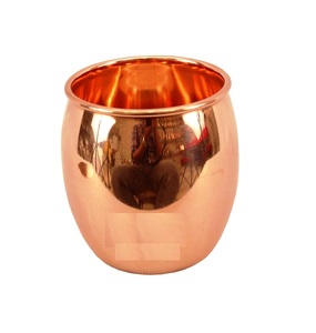 แก้วทองแดงสไตล์ใหม่พร้อมริมฝีปากโค้งและตัวเครื่องที่หรูหราเหมาะสำหรับผู้ที่ชื่นชอบค็อกเทลที่รักเครื่องดื่มที่ได้รับแรงบันดาลใจจากวินเทจ - Product Image 3