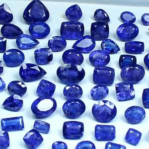 La pierre précieuse à facettes de tanzanite naturelle rare montre une couleur bleu violet brillant parfaite pour les bijoux royaux de luxe et les créations fines - Product Image 5