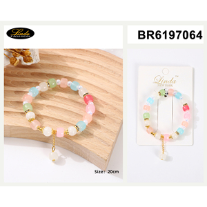 Pulsera de tenis metálica con perlas para mujer, diseño de borlas chapadas en oro, perlas de imitación, resina acrílica, joyería de moda. - Product Image 3