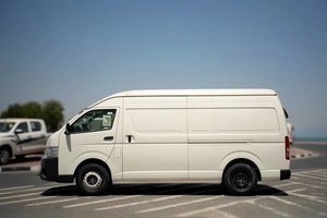 HIACE ESTÁNDAR BLANCA 2025, 5 PLAZAS, 2.8D MT, 2.8L TURBO-DIÉSEL, TRANSMISIÓN AUTOMÁTICA DE 6 VELOCIDADES O MANUAL - Product Image 4