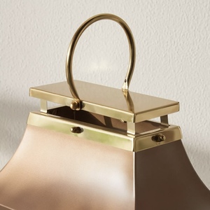 Portavelas de Metal Dorado y Marrón de Doble Tono de Alta Calidad, Estilo Clásico Hecho a Mano para Decoración Navideña del Hogar - Product Image 2