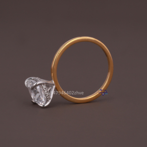 Bague en or jaune 14 carats Moissanite Solitaire originale Clarté VVS pour les fêtes d'anniversaire de mariage - Product Image 5