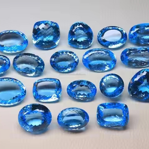 Topacio Azul Natural, Color Azul Cielo, Gema Suelta Grande Hecha a Mano por Mehrajudin Gems AA-39, 5-8 Quilates, Encerada/Aceitada - Product Image 1