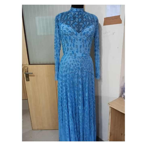 Robe de soirée de luxe perlée exclusive, parfaite pour les événements prestigieux et les fonctions de haut niveau - Product Image 3