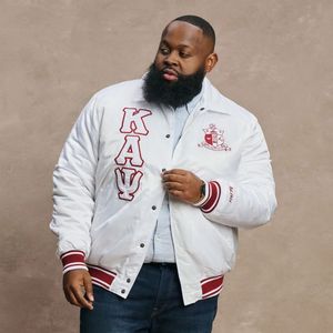 Giacca Varsity Classica Kappa Alpha Psi a 3 Lettere in Raso Bianco, Abbigliamento da Fraternità Greca Stile Nupe per Uomo - Product Image 3