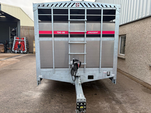 New Nugent 20ft x 8ft <b>Tractor</b> Drawn Livestock <b>Trailer</b> for sheep cattle livestock - Product Image 3