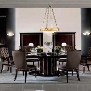 Ensemble table et chaises de salle à manger, meubles modernes de luxe en bois sculpté pour projet de restauration et de restauration - Product Image 1