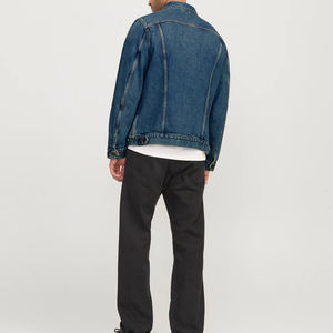 Veste en jean pour homme de haute qualité, personnalisée, coupe-vent et imperméable, tendance et confortable, avec col montant et logo sur le devant - Product Image 2