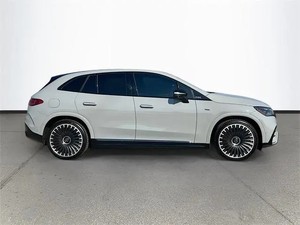 Berline électrique de luxe certifiée 2024, intérieur en cuir haut de gamme, pack technologique haut de gamme, fournie du Japon - Product Image 4