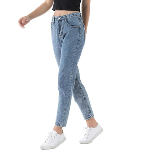 Pantalons en jean pour femmes grande taille respirants, style cargo confortable, multi-poches, denim en coton, pantalons longs pour femmes OEM - Product Image 2