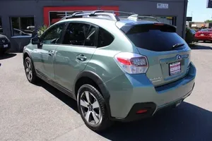 USADO LHD/RHD 2016 S U B A R U CROSSTREK HYBRID TOURING - Product Image 3