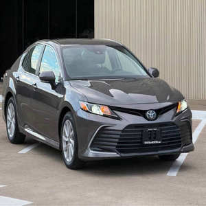 โตโยต้า แคมรี่ LE ปี 2024 สภาพดีเยี่ยม - Product Image 1