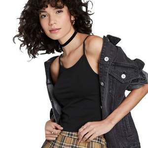Top Canotta da Donna in Seta Nera Wild Fable Taglia S, Traspirante, Lavorato a Maglia, con Spalline Sottili e Colletto a Fiocco, Stile Casual - Product Image 1