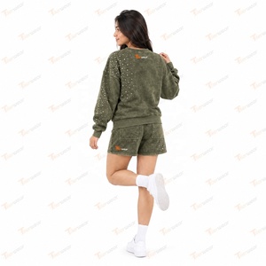 Conjunto de 2 Piezas para Mujer, Color Verde Oliva, Sudadera de Cuello Redondo, Lavado Ácido, Pedrería, Corte Regular, Estilo Urbano, 100% Algodón, Casual - Product Image 4
