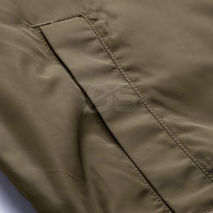 Blouson aviateur pour homme de qualité supérieure, léger, élégant, respirant, avec logo sur le devant, best-seller - Product Image 6