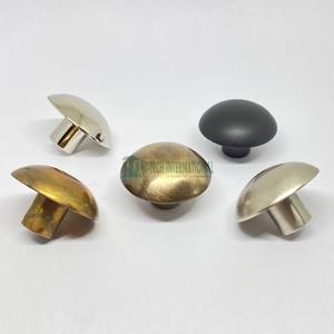 Bouton d'armoire classique rond en laiton, poignée d'armoire, matériel fait à la main, vente en gros, boutons en vrac - Product Image 4