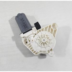 MOTORE ELETTRICO PER FINESTRINO ANTERIORE DESTRO VOLKSWAGEN Golf 7 Sedan 5Q4959802B (12>) - Product Image 4