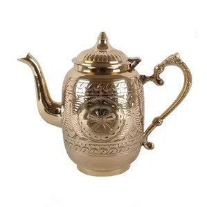Vintage brass <b>metal</b> Dallah <b>teapot</b> with a simple yet timeless design - Product Image 5