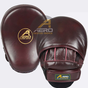 Manoplas de boxeo de cuero genuino de enfoque curvo y almohadillas de mano para Karate y Muay Thai Kick Sparring Training & Target Practice - Product Image 2