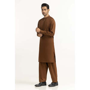 Trajes Bordados de Corte Regular con Botonadura Sencilla, Modelo SK-EMB25-002 - Product Image 3