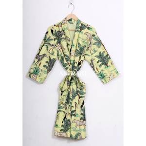 Kimono Kantha de Algodón Hecho a Mano en India para Mujer y Hombre, Elegante y Lujoso, Ropa de Dormir de Verano, Bata de Baño con Estampado Floral, Regalo - Product Image 5