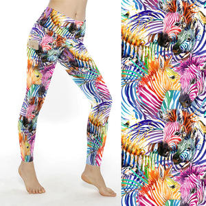 Pantalons de yoga élastiques pour femmes de qualité supérieure, leggings en spandex conçus sur mesure, extensibles dans les quatre sens, vêtements de sport OEM en gros - Product Image 6