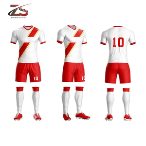 Ropa de fútbol más vendida, venta al por mayor, uniformes de fútbol cómodos y transpirables hechos en Pakistán - Product Image 2