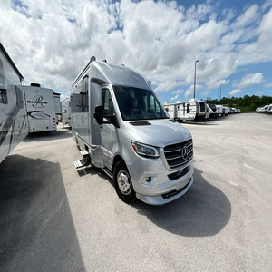 Airstream Atlas Tommy Bahamas Edition Murphy Suite d'occasion 2021 - Product Image 1